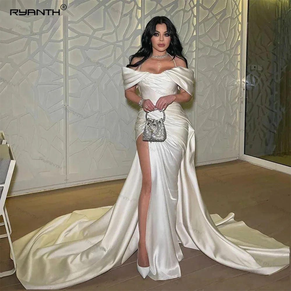 Ryanth Ivory Off the Shoulder Satin Mermaid Evening Dress 2022 High Side Split Prom Party Gown Celebrity robes de soirée 2024
Ryanth Ivory Off the Shoulder Satin Mermaid Evening Dress 2022 High Side Split Prom Party Gown Celebrity robes de soirée 2024