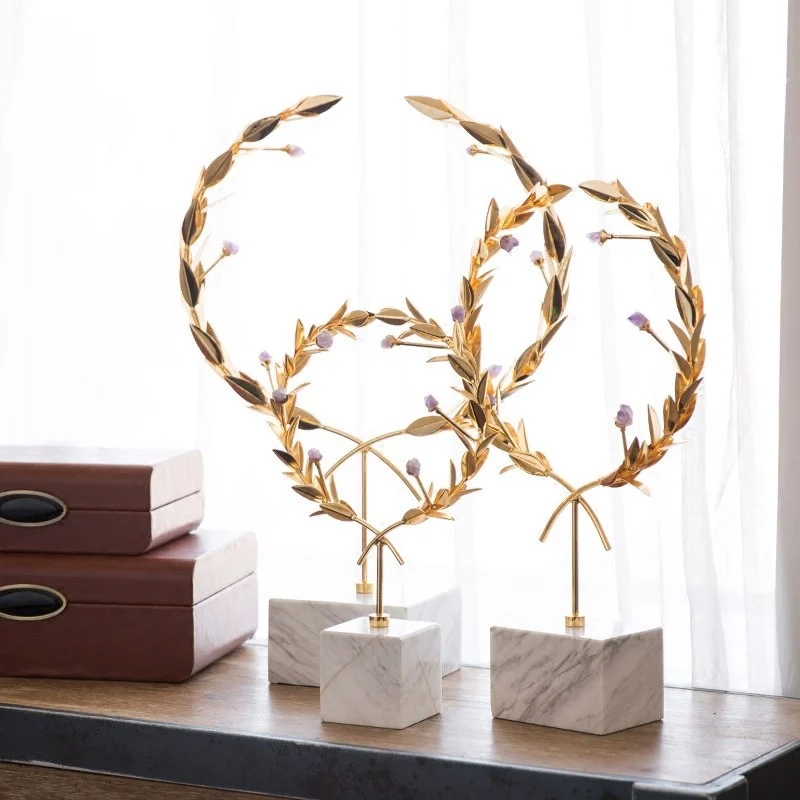 Light luxury ornaments modern metal wreath crafts living room entrance wine cabinet marble metal home decorations
Light luxury ornaments modern metal wreath crafts living room entrance wine cabinet marble metal home decorations
