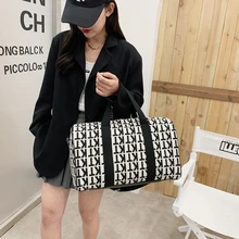 YILIAN Knit soft side Travel Bag Large capacity Tote 2022 New casual fashion backpack fitness short haul luggage bag
YILIAN Knit soft side Travel Bag Large capacity Tote 2022 New casual fashion backpack fitness short haul luggage bag