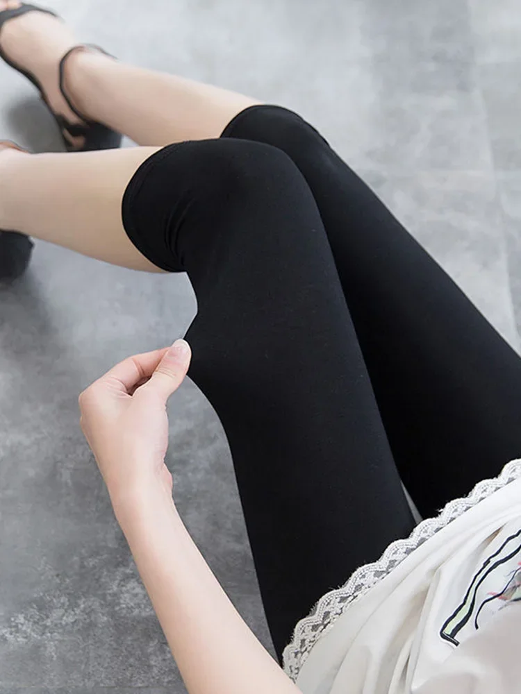 YSDNCHI Women Jegging Polyester Solid Black Capris High Waist Fitness Capri Elastic Mid-Calf Short Cropped Pants
YSDNCHI Women Jegging Polyester Solid Black Capris High Waist Fitness Capri Elastic Mid-Calf Short Cropped Pants