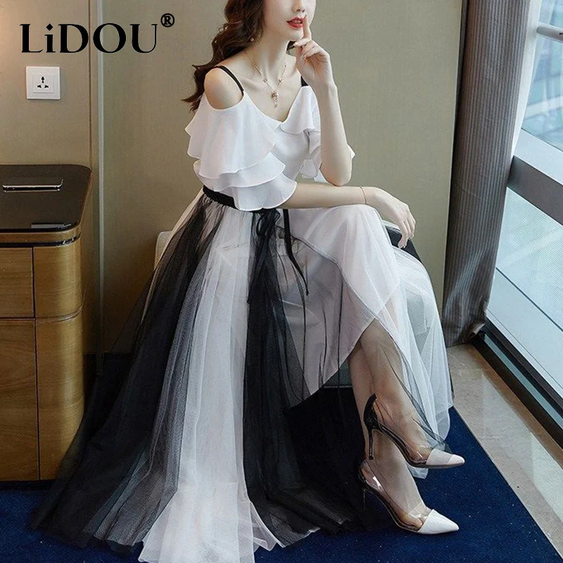 Summer Women's Elegant Ruffles Hollow Out Shirt Spliced Pleated Skirt Set Lady Casual White Top Mesh Skirts Suit Female Clothes
Summer Women's Elegant Ruffles Hollow Out Shirt Spliced Pleated Skirt Set Lady Casual White Top Mesh Skirts Suit Female Clothes