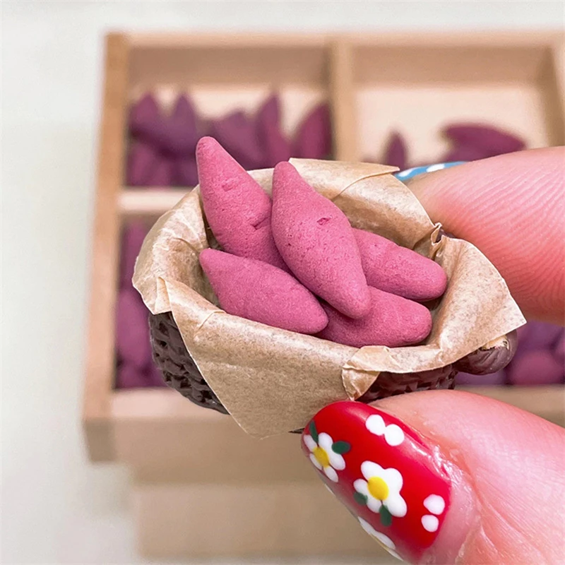 5pcs/set Doll House Mini Simulation Artificial sweet potato suit Basket for Children Dollhouse Accessories
5pcs/set Doll House Mini Simulation Artificial sweet potato suit Basket for Children Dollhouse Accessories