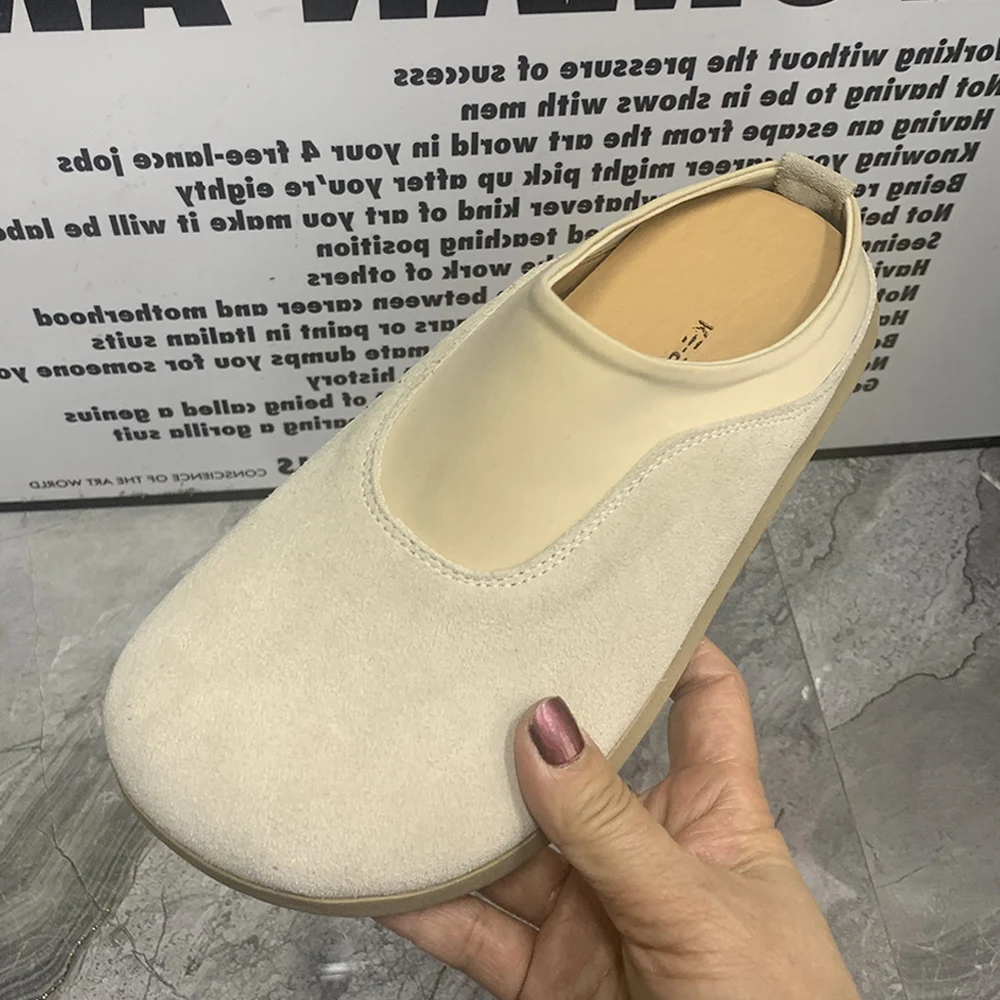 Fashion Women Slippers Fashion Leather Women Mullers Plus Size Summer Casual Women Shoes Antislip Flat Sandals Half Slippers
Fashion Women Slippers Fashion Leather Women Mullers Plus Size Summer Casual Women Shoes Antislip Flat Sandals Half Slippers