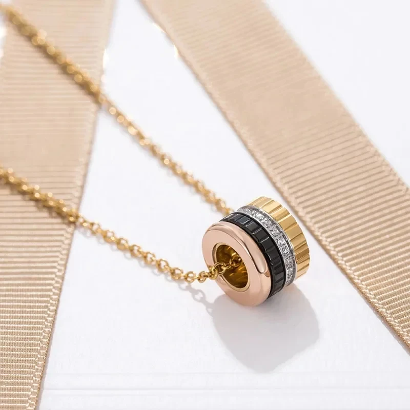 100% S925 Sterling Silver Rotary gear high quality pendant women's necklace Personalized luxury jewelry gift
100% S925 Sterling Silver Rotary gear high quality pendant women's necklace Personalized luxury jewelry gift