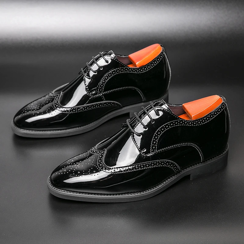 2022 Men Formal Brogues Business Brogue Shoes Luxury Men'sDress Shoes Male Casual Genuine Leather Wedding Party Loafers
2022 Men Formal Brogues Business Brogue Shoes Luxury Men'sDress Shoes Male Casual Genuine Leather Wedding Party Loafers