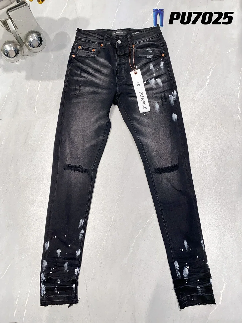 Arrival Purple Men's High Street Black Denim Slim Fit Paint Graffiti Pattern Damaged Hole Stretch Ripped Brand Jeans
Arrival Purple Men's High Street Black Denim Slim Fit Paint Graffiti Pattern Damaged Hole Stretch Ripped Brand Jeans