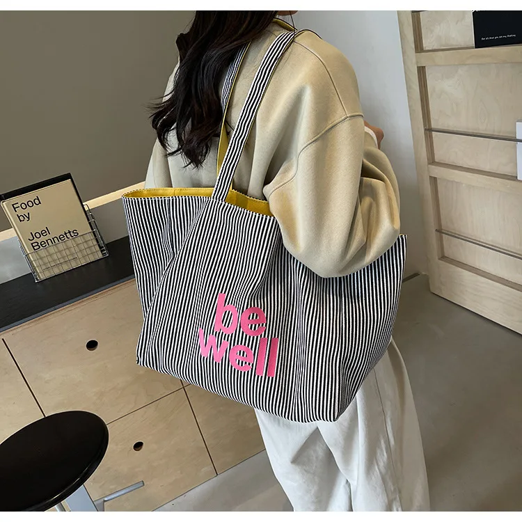 2025 New Fashion Striped Women's Shoulder Bag 21 Sfaca3acf6cfb44d3a4ccde76cf047cc6u