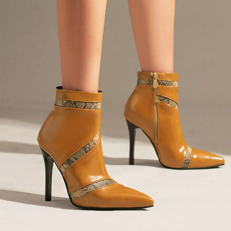 Женские офисные осенне-зимние ботинки на шпильке, элегантные современные ботильоны из искусственной кожи со змеиным узором в полоску, размер 48, новинка, 2022
Женские офисные осенне-зимние ботинки на шпильке, элегантные современные ботильоны из искусственной кожи со змеиным узором в полоску, размер 48, новинка, 2022