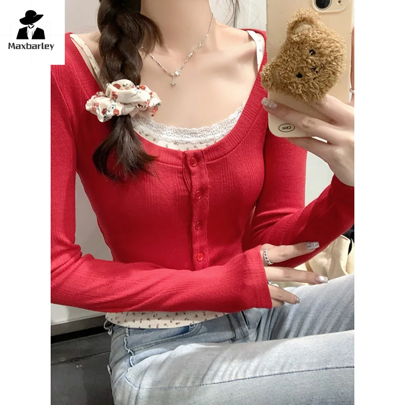 Sexy Long sleeved T-shirt Women's Red 2024 Spring Korean Sweet and Spicy Girl Short Top Women's ins floral suspender 2-piece set
Sexy Long sleeved T-shirt Women's Red 2024 Spring Korean Sweet and Spicy Girl Short Top Women's ins floral suspender 2-piece set
