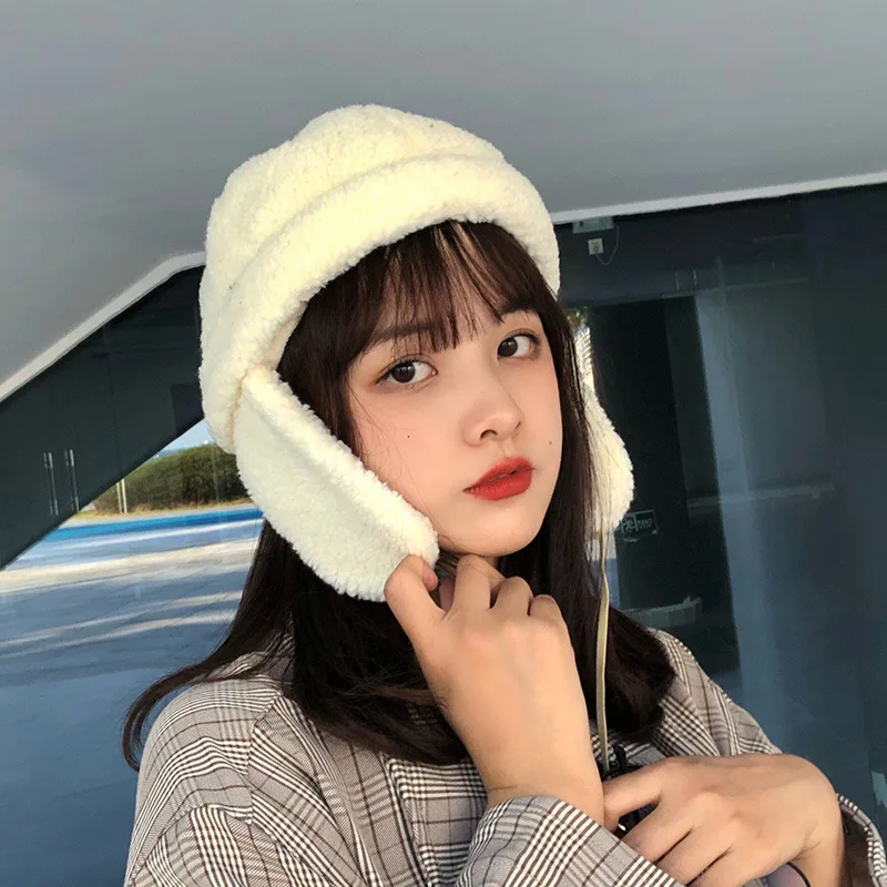 Korean Cute Retro Lambswool Ear Protection Melon Skin Cap Landlord Hat Women Autumn and Winter Warm Casual Ear Protection Caps
Korean Cute Retro Lambswool Ear Protection Melon Skin Cap Landlord Hat Women Autumn and Winter Warm Casual Ear Protection Caps