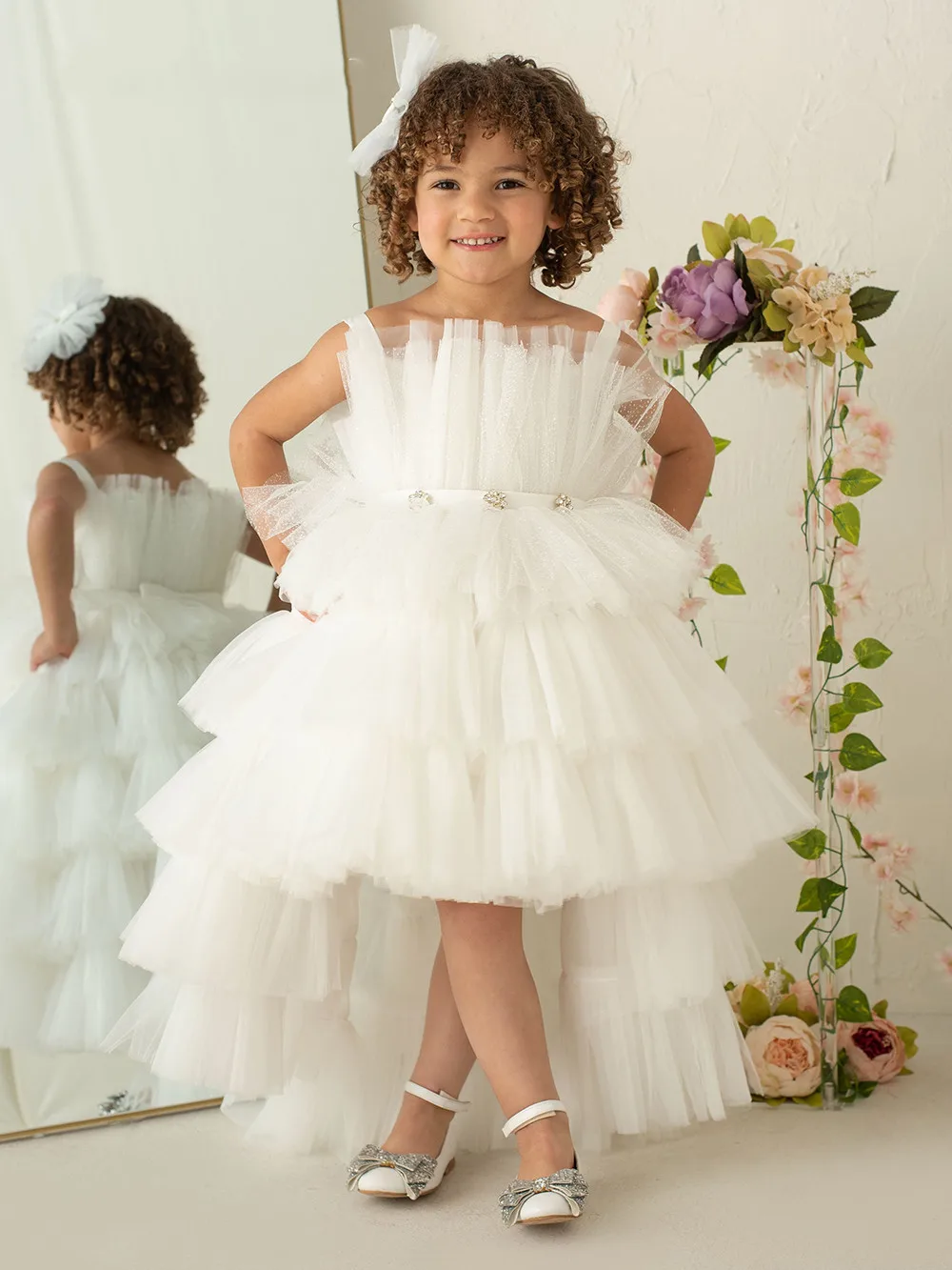 Cute Ivory White Baby Girl Birthday Party Gown Off the Shoulder Sleeveless First Communion Dresses Prom Gown
Cute Ivory White Baby Girl Birthday Party Gown Off the Shoulder Sleeveless First Communion Dresses Prom Gown