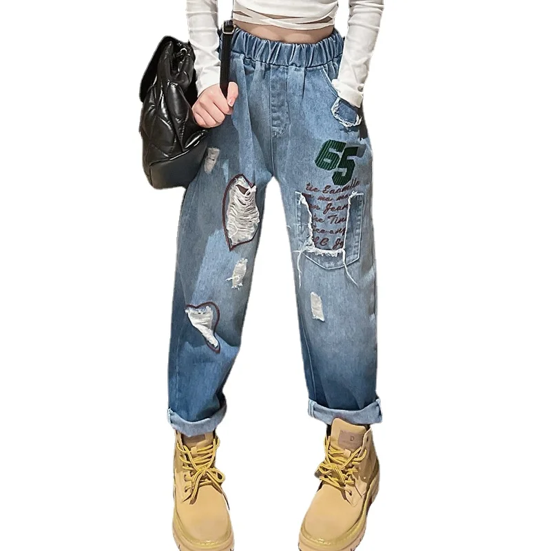 New Casual Jeans for Girls Spring Fashion Elastic Waist Gradient Ripped Denim Trousers Letter Embroidered Pants for Teens 4-14 Y
New Casual Jeans for Girls Spring Fashion Elastic Waist Gradient Ripped Denim Trousers Letter Embroidered Pants for Teens 4-14 Y
