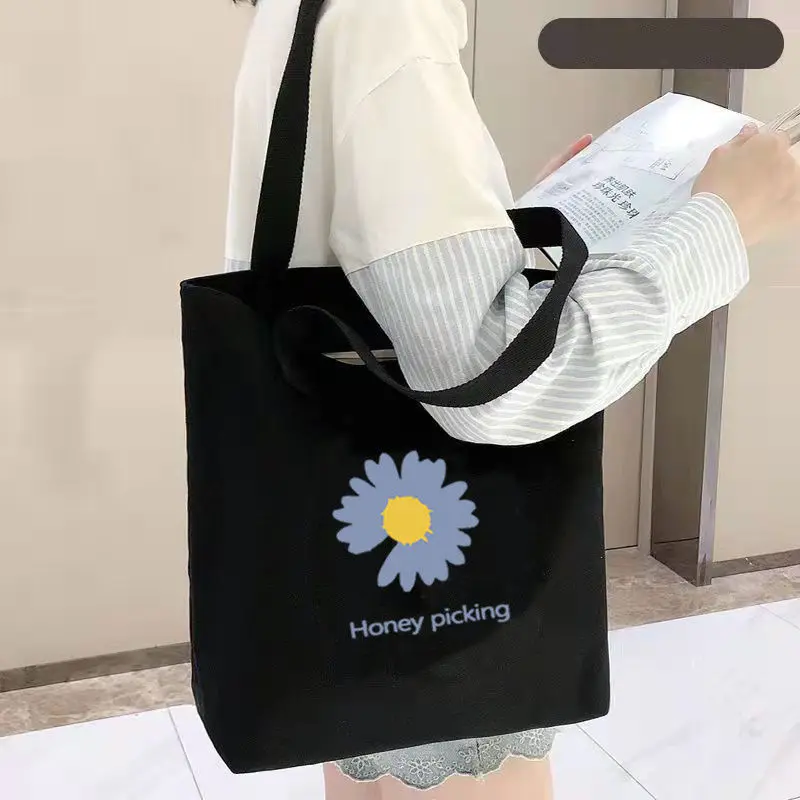 MR.JULIET Canvas Bag Women's Messenger Bag Large-capacity 2022 New Literary Versatile Shoulder Handbag
MR.JULIET Canvas Bag Women's Messenger Bag Large-capacity 2022 New Literary Versatile Shoulder Handbag
