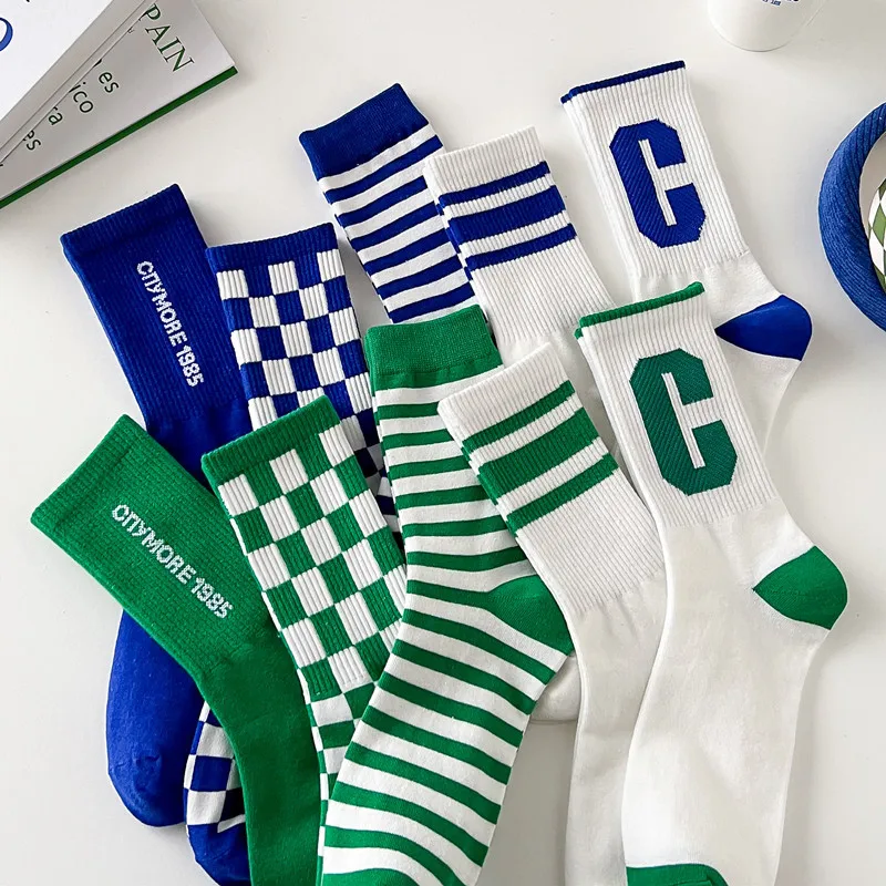 Women Classic Striped Letter Print Sporty Socks Girls Cute Harajuku Socks Casual Female Cool Skateboard Chessboard Cotton Socks
Women Classic Striped Letter Print Sporty Socks Girls Cute Harajuku Socks Casual Female Cool Skateboard Chessboard Cotton Socks