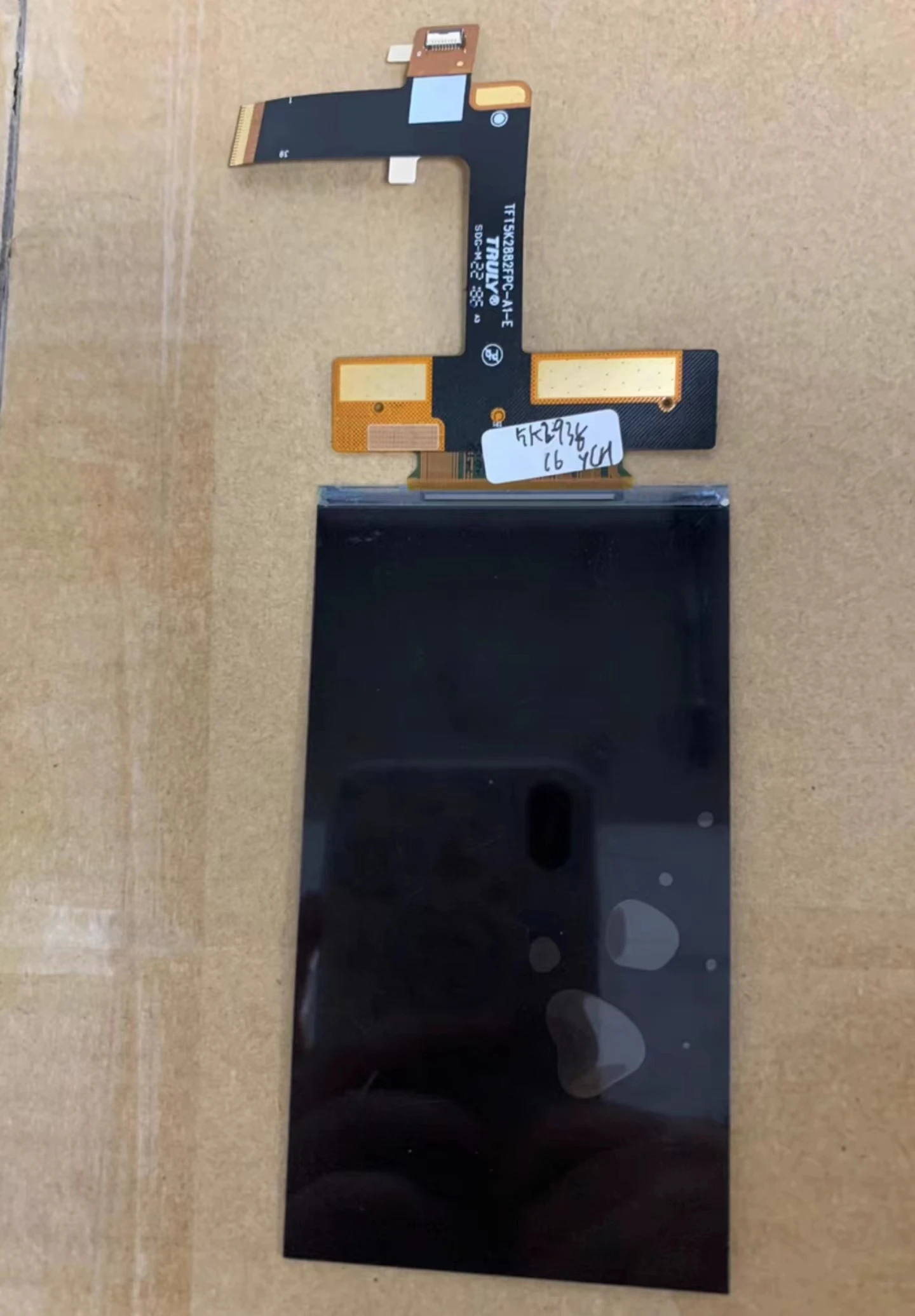 Original TFT5K2882FPC-A1-E TFT5K2882FPC LCD Display Screen is Suitable For LCD Screen Repair And Replacement Free of Shipping
Original TFT5K2882FPC-A1-E TFT5K2882FPC LCD Display Screen is Suitable For LCD Screen Repair And Replacement Free of Shipping