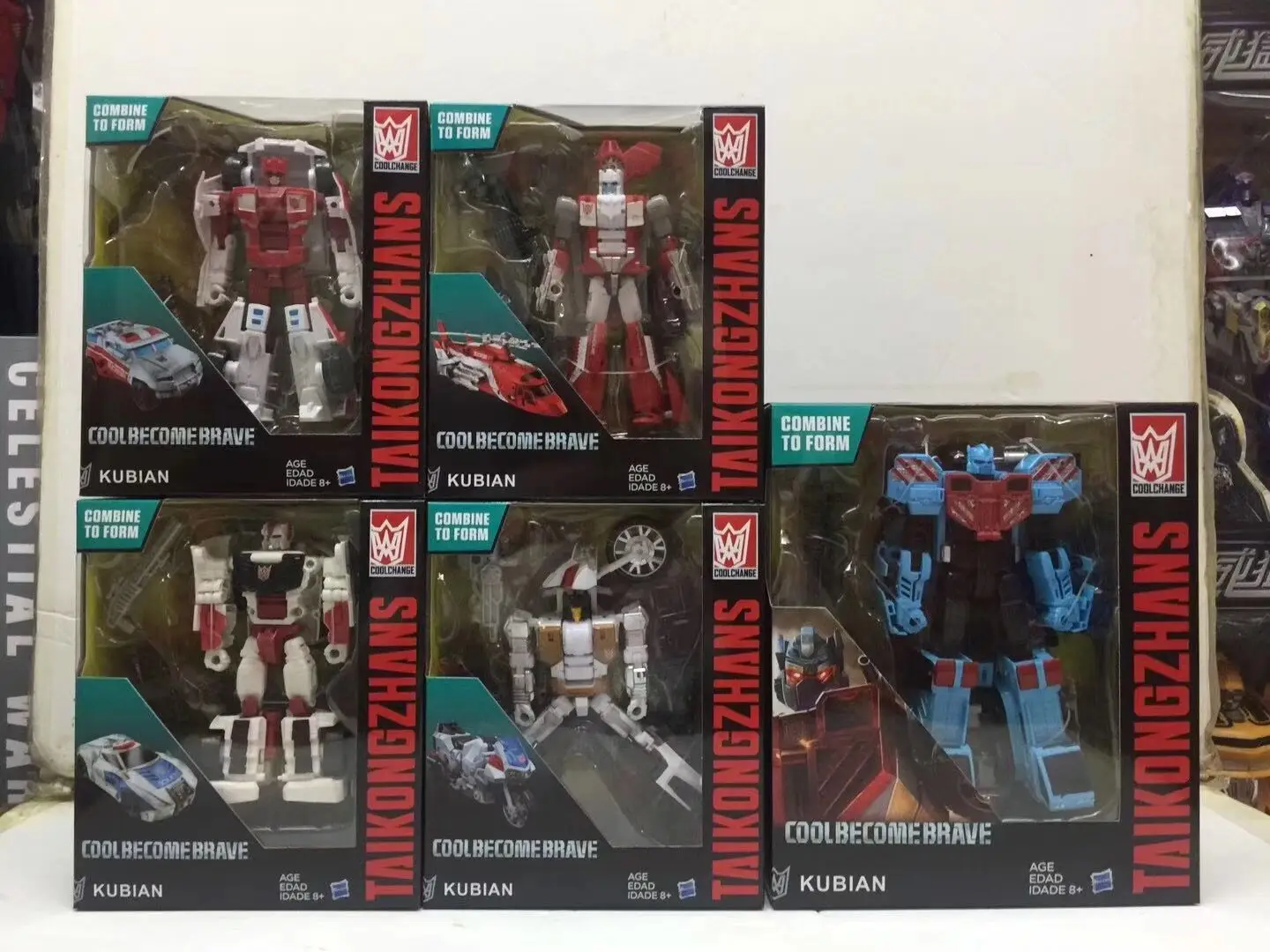 Transformers Action Figures G1 Reissue Defensor 5in1 Pieces A101-105 Model Robot for Collect Hobby
Transformers Action Figures G1 Reissue Defensor 5in1 Pieces A101-105 Model Robot for Collect Hobby