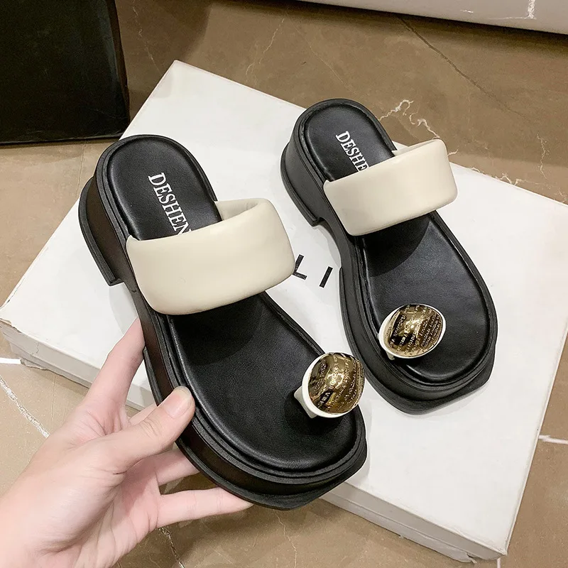 Summer Women Slippers Flats Platform Sandals Casual Shoes Designer Ladies PU Leather Slingback Flip Flops Soft Slides 2023 New
Summer Women Slippers Flats Platform Sandals Casual Shoes Designer Ladies PU Leather Slingback Flip Flops Soft Slides 2023 New