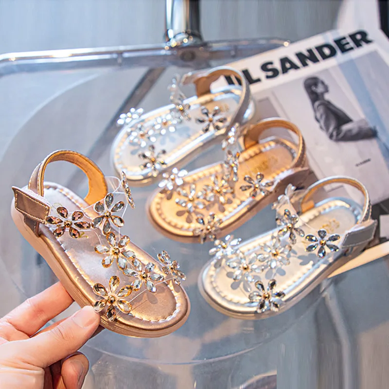 2023 Summer Girls Sandals Flower Crystal Princess Shoes Kids Fashion Rhinestone Beach Shoes Children Anti-slip Ankle Strap Shoes
2023 Summer Girls Sandals Flower Crystal Princess Shoes Kids Fashion Rhinestone Beach Shoes Children Anti-slip Ankle Strap Shoes