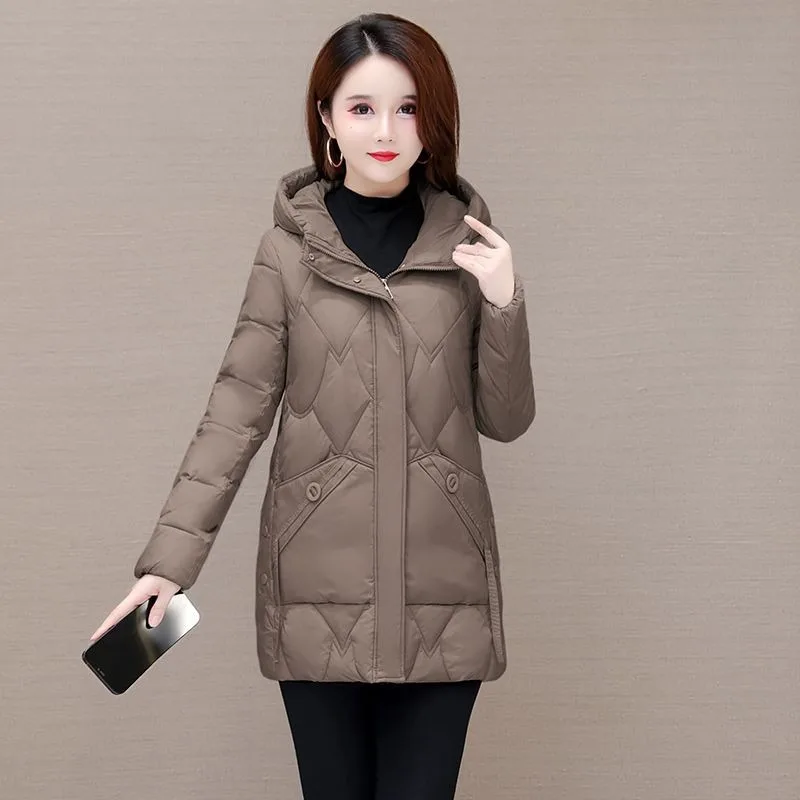 Womens Cotton-Padded Coat New Winter Jacket female Mid-Length Warm Down Cotton Parkas Mom Outwear Casual Hooded Overcoat 4XL
Womens Cotton-Padded Coat New Winter Jacket female Mid-Length Warm Down Cotton Parkas Mom Outwear Casual Hooded Overcoat 4XL