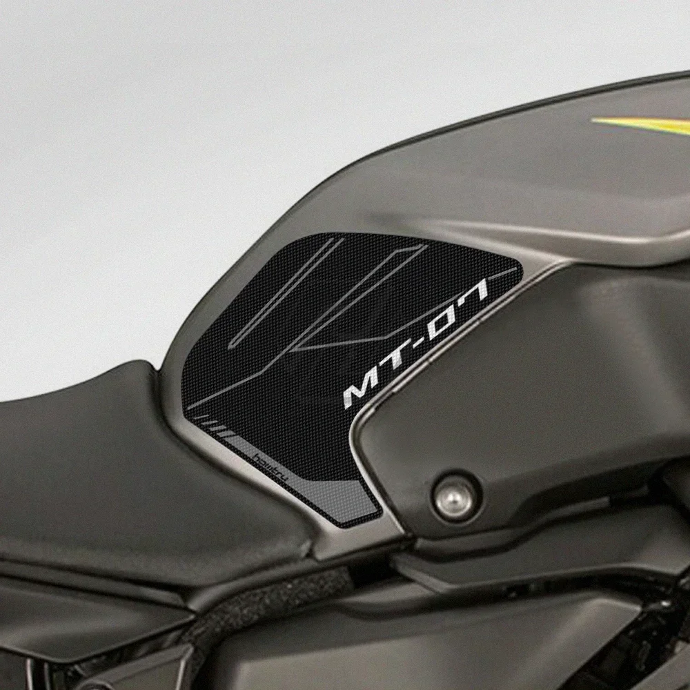 Наклейки для мотоцикла Yamaha MT-07 MT07 2018-2020, аксессуары для мотоцикла, Боковой защитный коврик для бака, коврики для колена
Наклейки для мотоцикла Yamaha MT-07 MT07 2018-2020, аксессуары для мотоцикла, Боковой защитный коврик для бака, коврики для колена