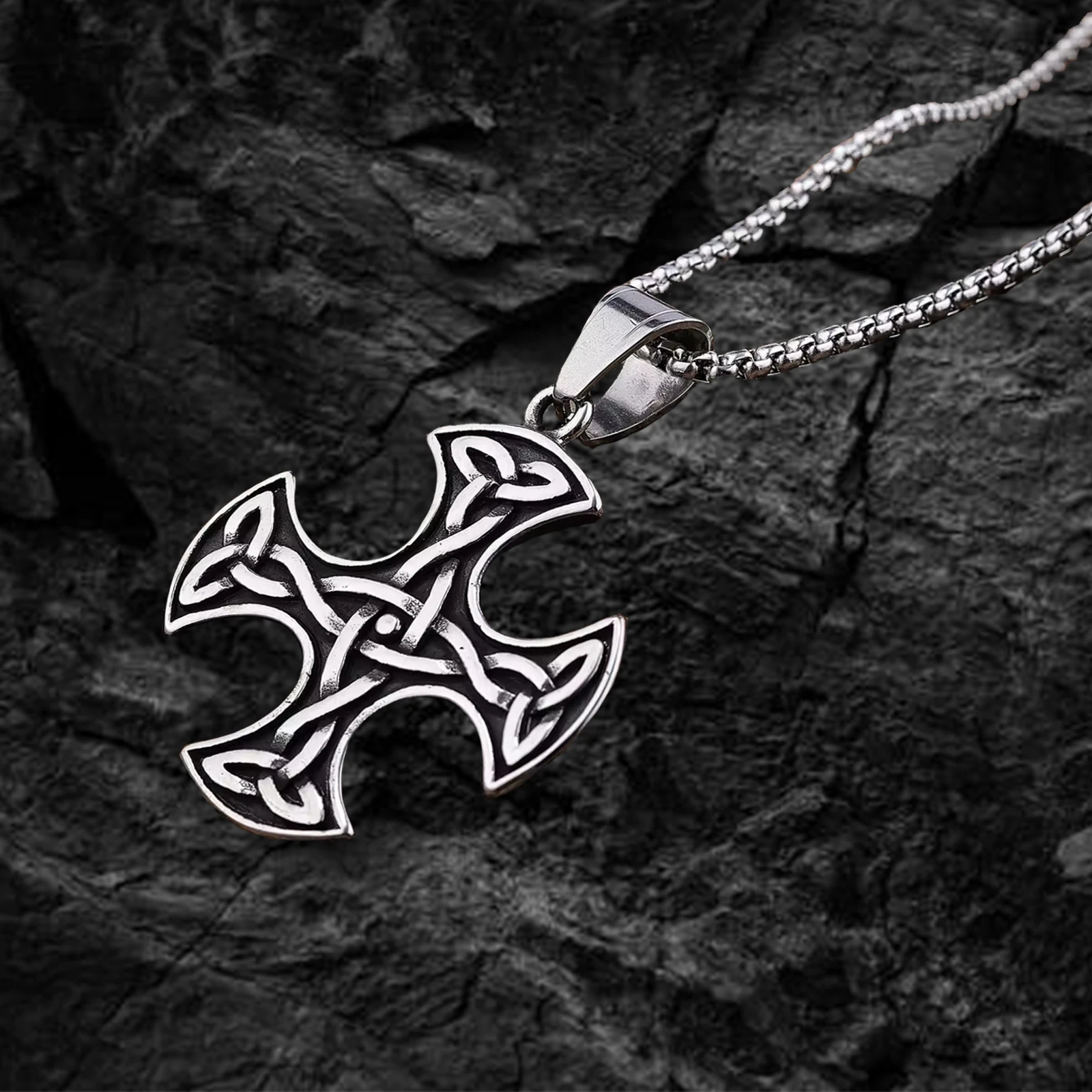 

Classic nordic men necklace，stainless steel jewerely Viking Irish knot celtic cross pendant necklace for men women daily wear