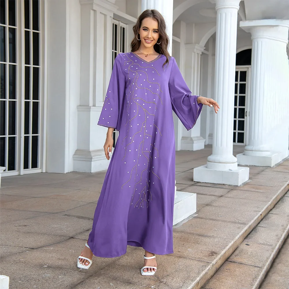 

Loose Fitting Long Robe Dress with Hot Diamond Flared Sleeves Abaya