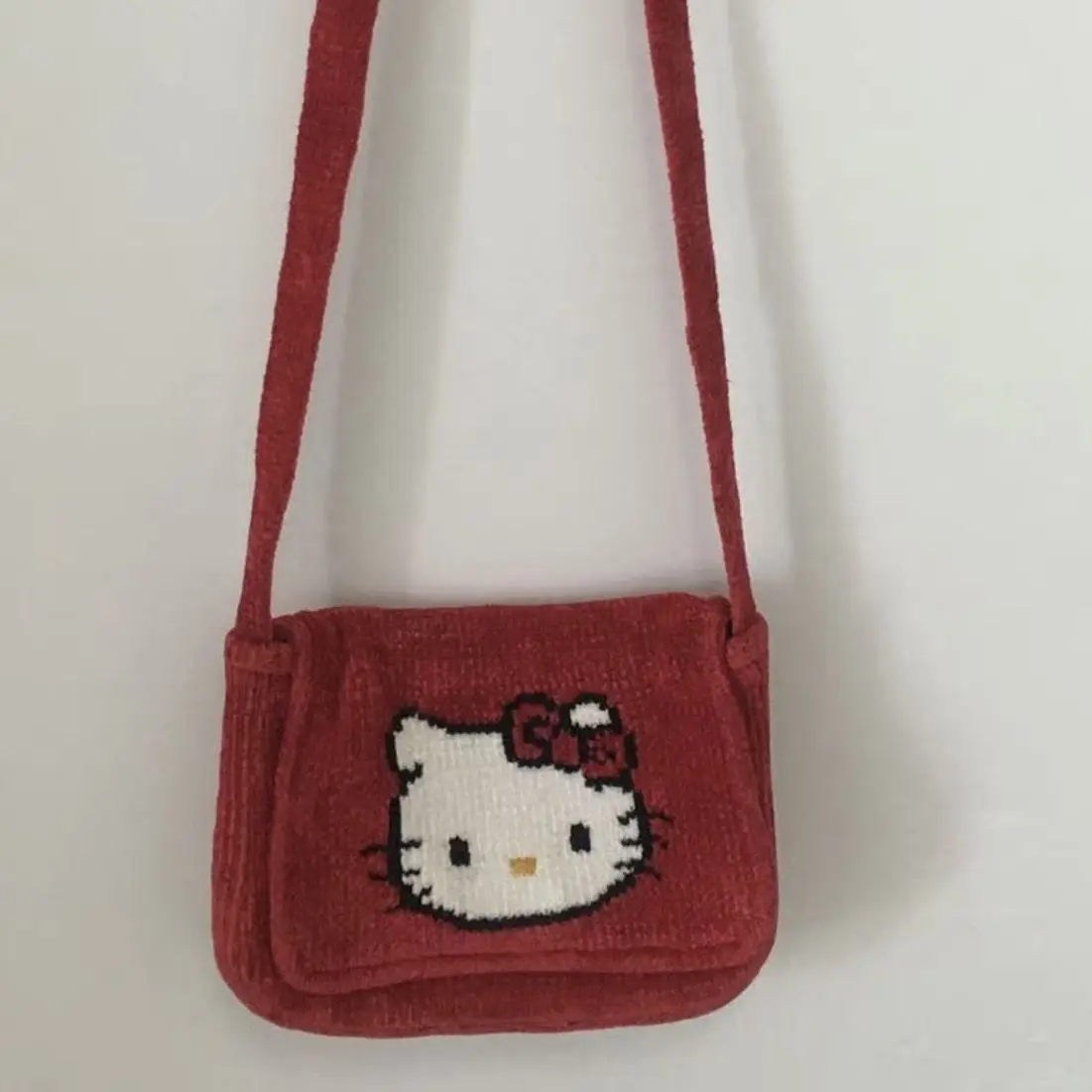 Pre Sale Sanrio Hello Kitty Red Crossbody Bag Corduroy Embroidery Small Square Bag Retro Magnetic Buckle Fashion Friend Gifts
Pre Sale Sanrio Hello Kitty Red Crossbody Bag Corduroy Embroidery Small Square Bag Retro Magnetic Buckle Fashion Friend Gifts