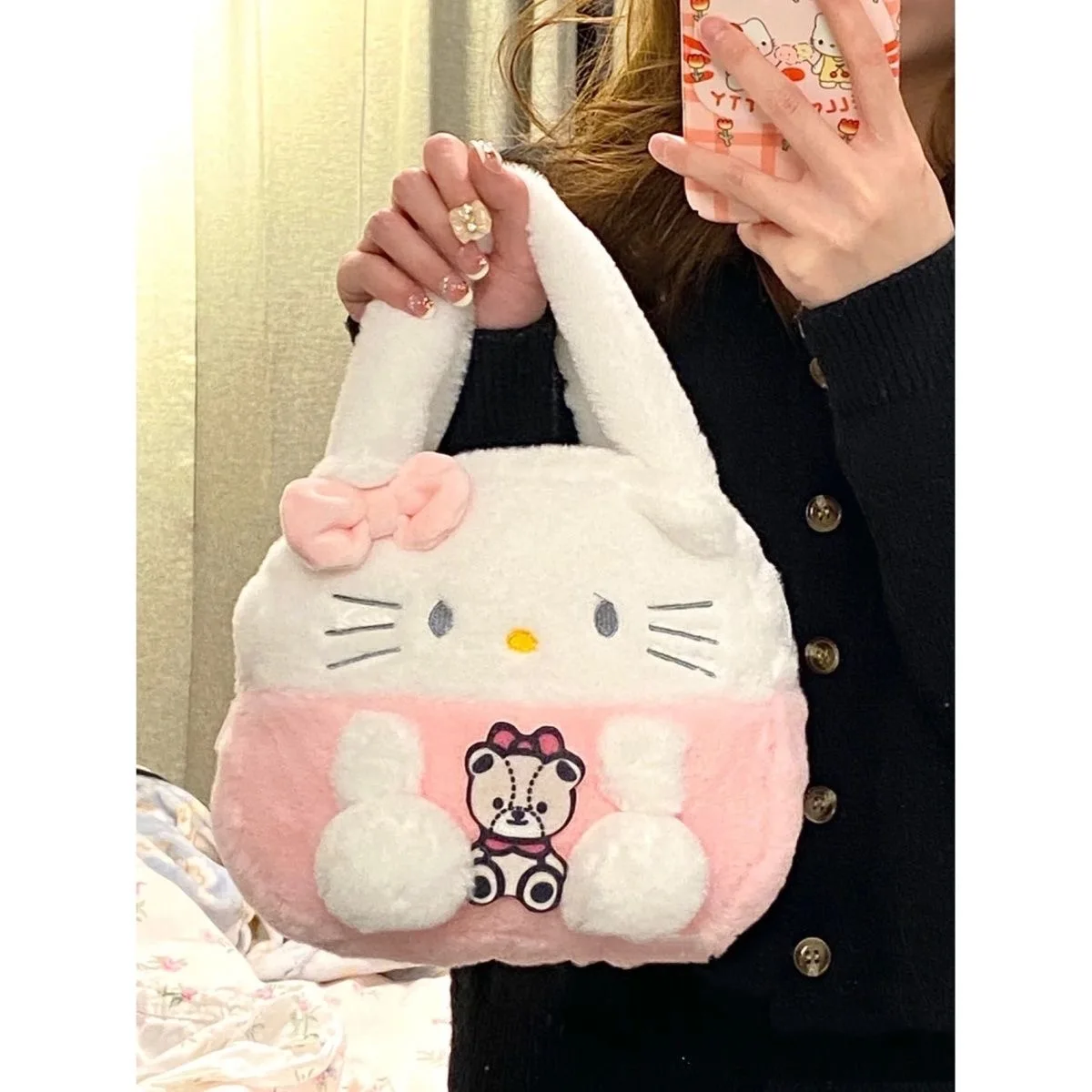 Anime character Pachacco handbag Cartoon plush soft Sanrio kuromi Hello Kitty cute Melody student hand bag
Anime character Pachacco handbag Cartoon plush soft Sanrio kuromi Hello Kitty cute Melody student hand bag