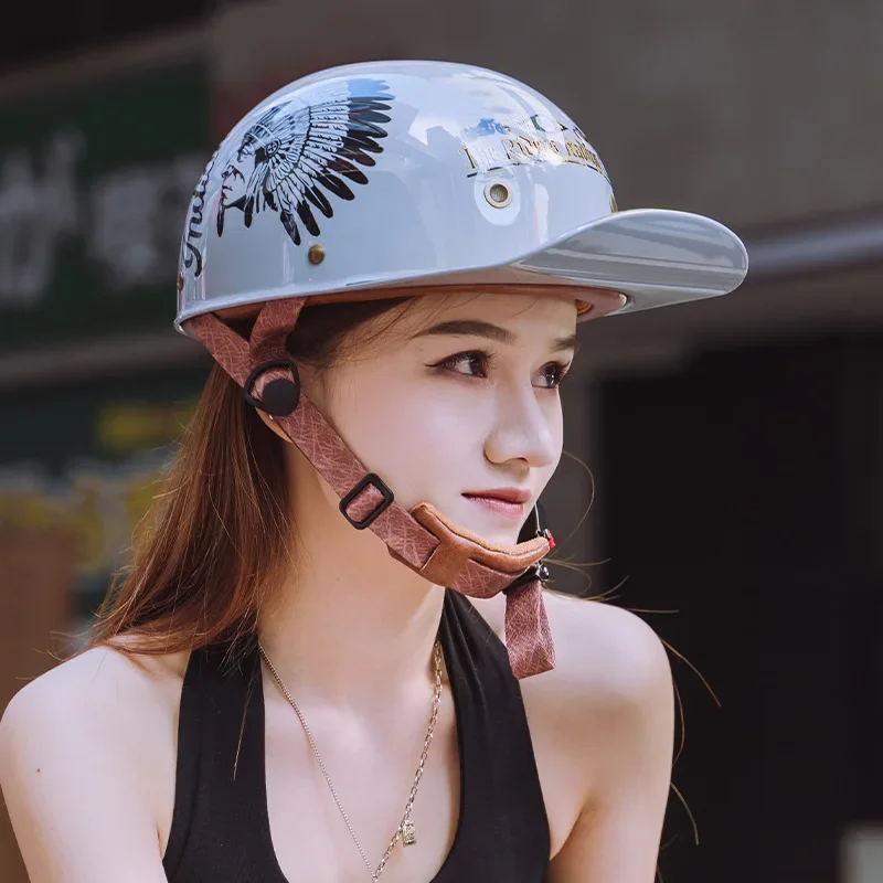 Мотоциклетный шлем Casco, винтажный шлем для скутера, с открытым лицом и двигателем безопасности
Мотоциклетный шлем Casco, винтажный шлем для скутера, с открытым лицом и двигателем безопасности