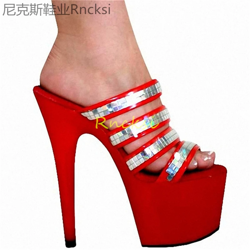 17cm Women's waterproof platform for wearing stiletto shoes in summer with high heels and high heels.
17cm Women's waterproof platform for wearing stiletto shoes in summer with high heels and high heels.