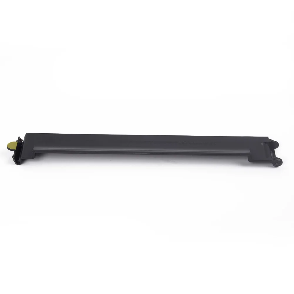 Parts Dust Bin Door Lightweight Replace Accessory Cleaning Element Household Supplies Vacuum Cleaner 790 761 650
Parts Dust Bin Door Lightweight Replace Accessory Cleaning Element Household Supplies Vacuum Cleaner 790 761 650