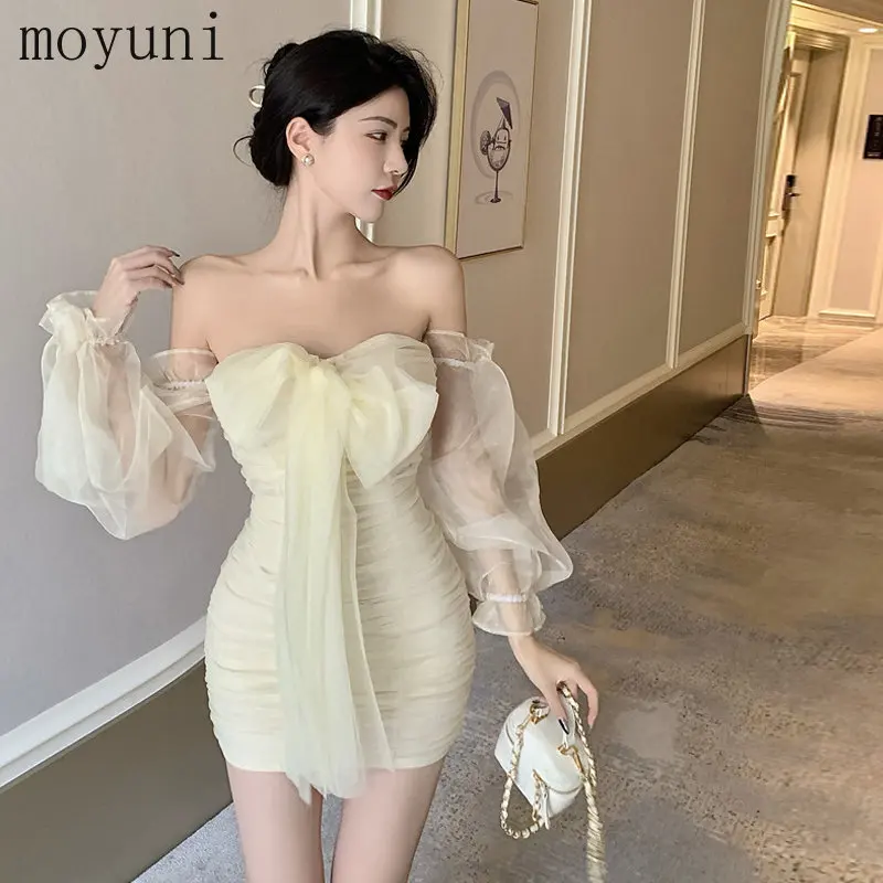 2023 Korean Socialite Mesh Bow Lace-up Strapless Dress 2023 Summer New Skinny Slimming Sheath Dress for Women Chic and Elegant
2023 Korean Socialite Mesh Bow Lace-up Strapless Dress 2023 Summer New Skinny Slimming Sheath Dress for Women Chic and Elegant