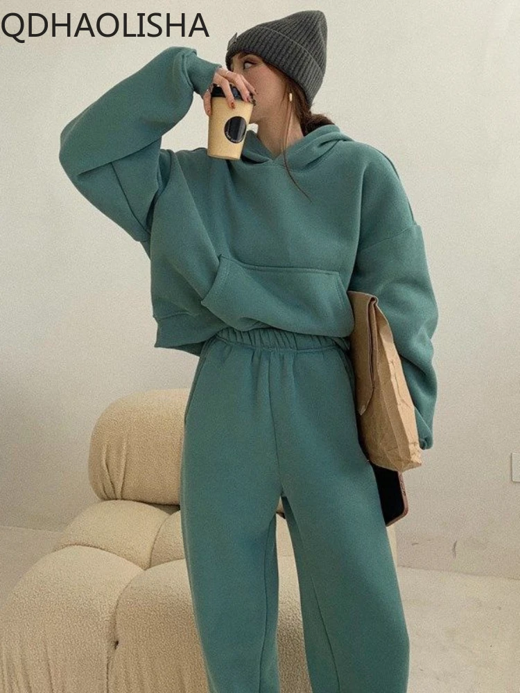 Two Piece Set Womens Outifits 2023 Autumn Winter New in Casual Fashion Pants Set Hooded Plush Tops Sportswear Women Warm Clothes
Two Piece Set Womens Outifits 2023 Autumn Winter New in Casual Fashion Pants Set Hooded Plush Tops Sportswear Women Warm Clothes