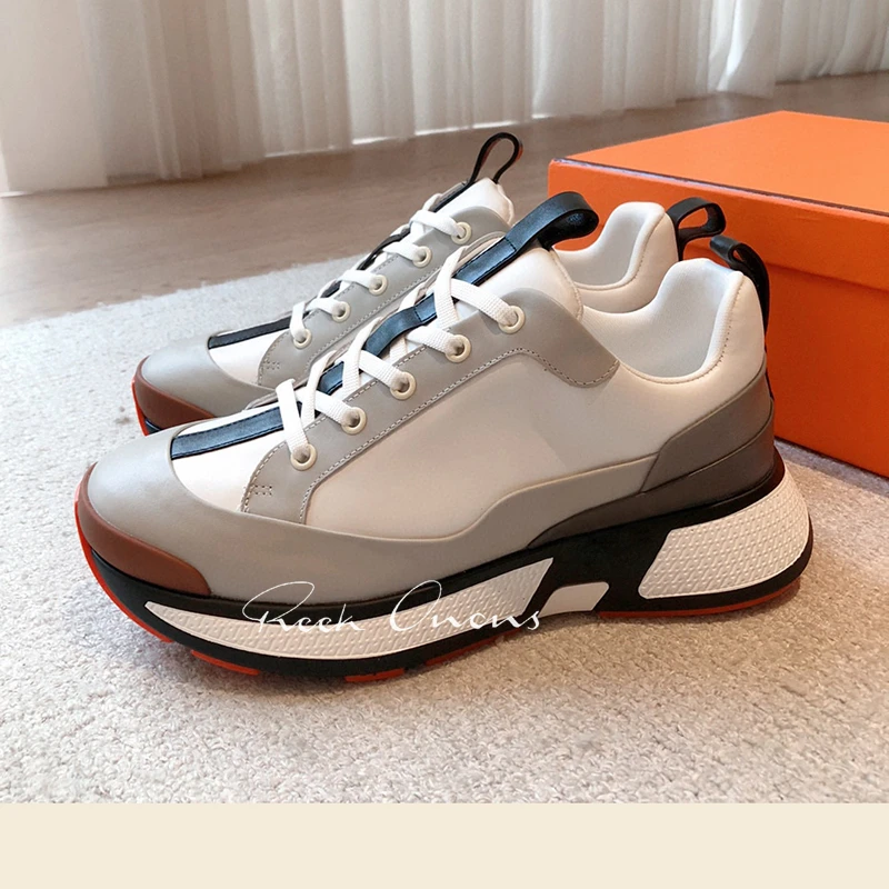 New Lace-up Ladies Sports Shoes Autumn Splicing Upper Design Thick Bottom Casual Shoes Outdoors Wear Resistant Lovers Sneakers
New Lace-up Ladies Sports Shoes Autumn Splicing Upper Design Thick Bottom Casual Shoes Outdoors Wear Resistant Lovers Sneakers