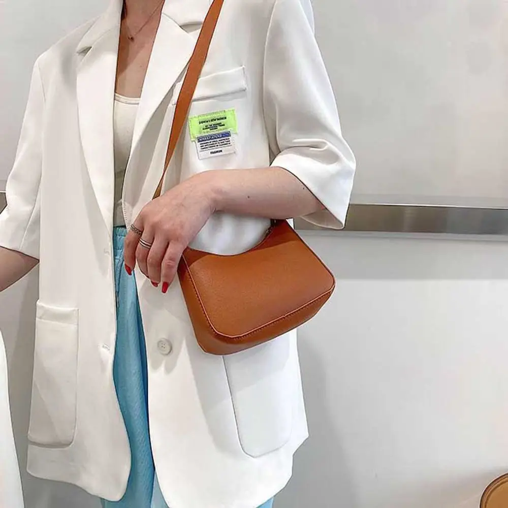 Coin Purse Underarm Bag Mobile Phone Bag Large Capacity Small Square Bag PU Leather Handbag Women Shoulder Bag Female Handbag
Coin Purse Underarm Bag Mobile Phone Bag Large Capacity Small Square Bag PU Leather Handbag Women Shoulder Bag Female Handbag