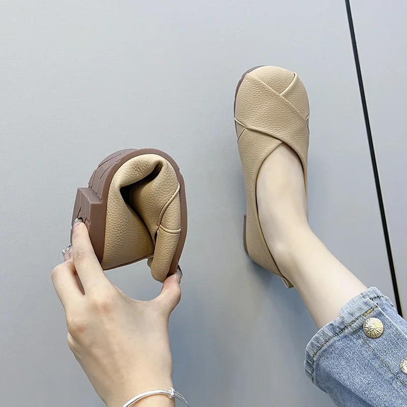 2023 Women Slip-on Leather Loafers Ladies Casual Round Toe Cute Flats Nurse Shoes Sneakers Spring Autumn Fashion Ballet Shoes
2023 Women Slip-on Leather Loafers Ladies Casual Round Toe Cute Flats Nurse Shoes Sneakers Spring Autumn Fashion Ballet Shoes