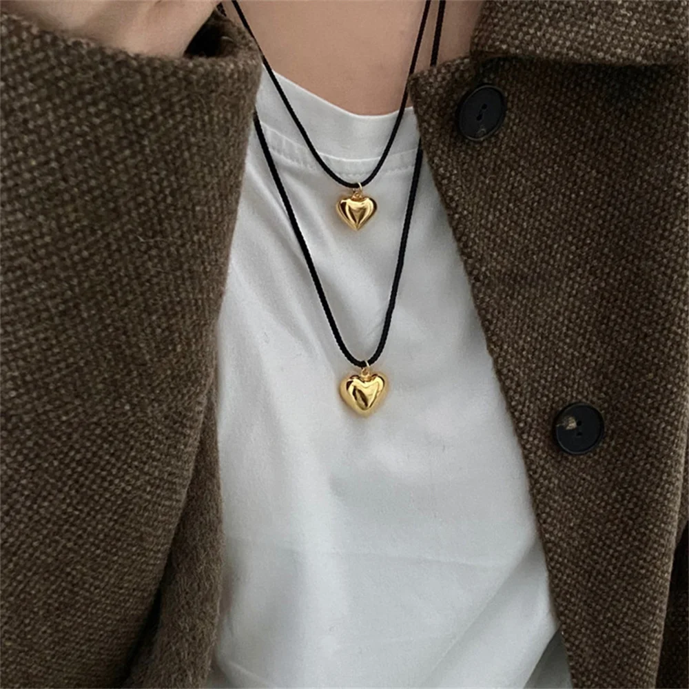 Long Woven Rope Gold Color Metal Heart Pendant Necklace For Women Simple Design Personality Vintage Peach Jewelry Girls
Long Woven Rope Gold Color Metal Heart Pendant Necklace For Women Simple Design Personality Vintage Peach Jewelry Girls