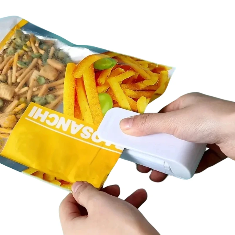 Mini Sealing Machine Heat Bag Package Sealer Bags Thermal Plastic Food Bag Closure Portable Sealer Packing Kitchen Accessories
Mini Sealing Machine Heat Bag Package Sealer Bags Thermal Plastic Food Bag Closure Portable Sealer Packing Kitchen Accessories
