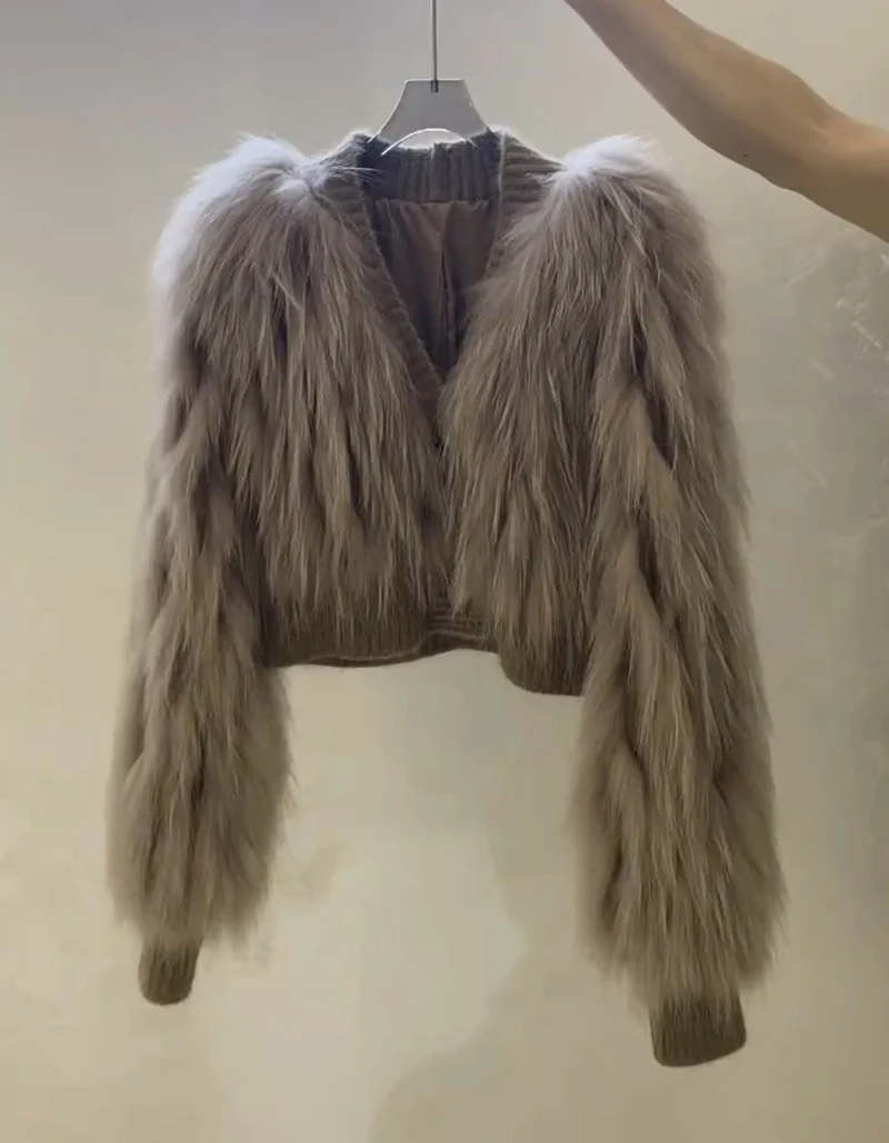Korean Loose V Neck Fake Fur Jackets Female 2023 Winter Warm Plush Women's Jacket Thicken Warm Knit Fur Coat Women
Korean Loose V Neck Fake Fur Jackets Female 2023 Winter Warm Plush Women's Jacket Thicken Warm Knit Fur Coat Women