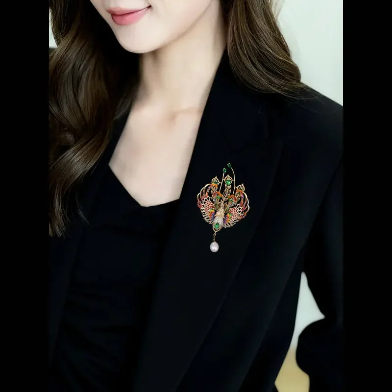 Chinese Style Luxury Clothing High-end Corsage Cheongsam Dress Accessories Colorful Phoenix Brooch
Chinese Style Luxury Clothing High-end Corsage Cheongsam Dress Accessories Colorful Phoenix Brooch