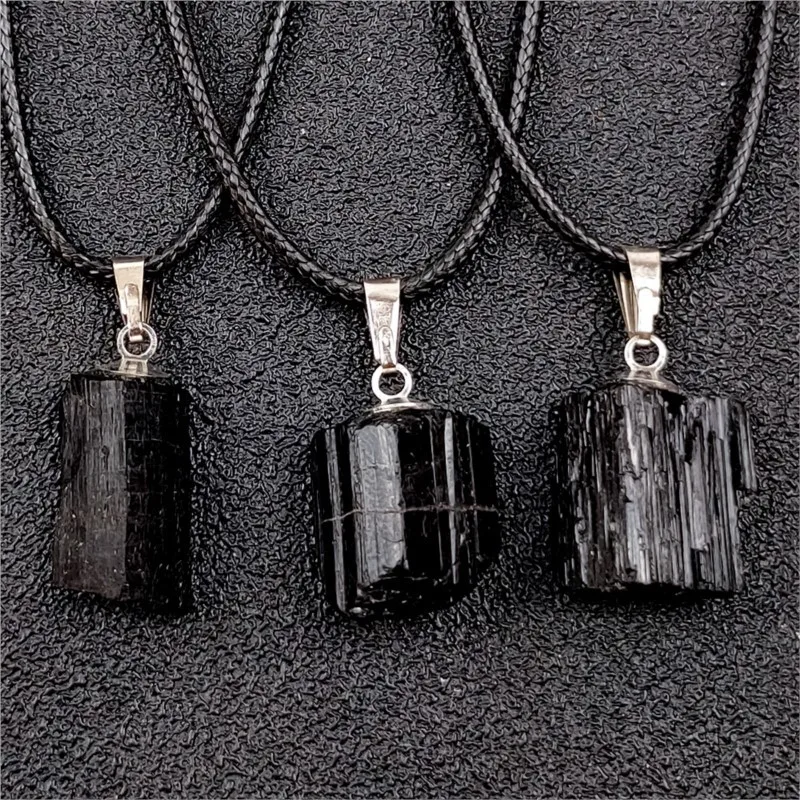 1pcs Black Tourmaline Rough Stone Pendant Natural Crystal Irregular Shape Black Tourmaline charms Rough Stone Specimen Necklace
1pcs Black Tourmaline Rough Stone Pendant Natural Crystal Irregular Shape Black Tourmaline charms Rough Stone Specimen Necklace