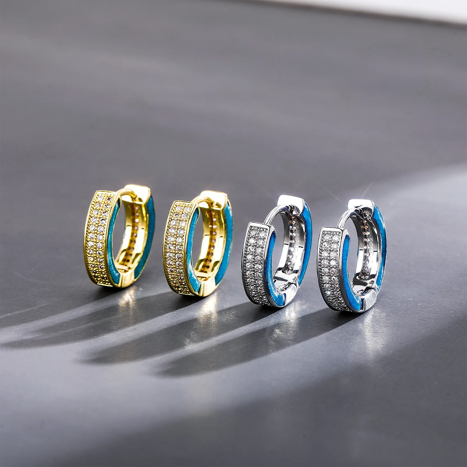 Colored Night Light Mirco Pave Bling Iced Out Cubic Zircon Prong Setting Brass Earrings Fashion Hip Hop Jewelry BE054
Colored Night Light Mirco Pave Bling Iced Out Cubic Zircon Prong Setting Brass Earrings Fashion Hip Hop Jewelry BE054