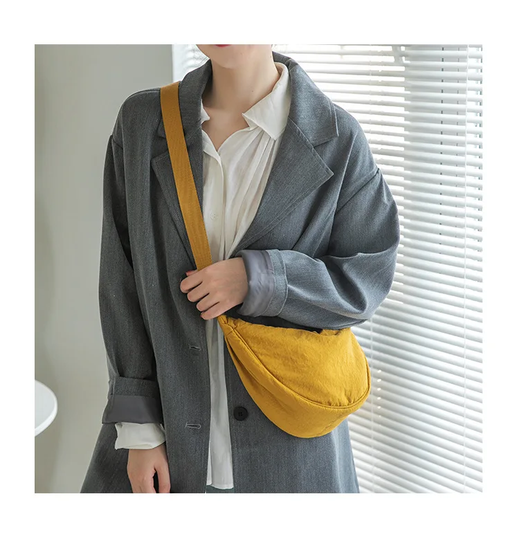 Solid Color Women's Portable Shoulder Bag Simple Female Nylon Cloth Padded Crossbody Bags Travel Purse Handbags Messenger Bag Sfc22ef8fd9244e7fb2bf713fcd8b02871