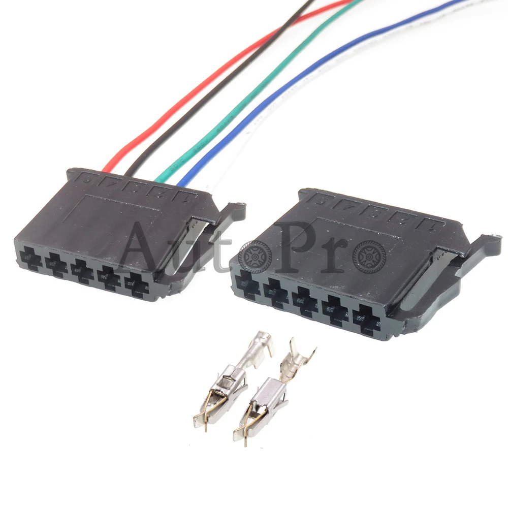 

1 Set 5 Hole 1H0953635 Car Starter Unsealed Wire Socket With Terminal Auto Plastic Housing Electrical Connector