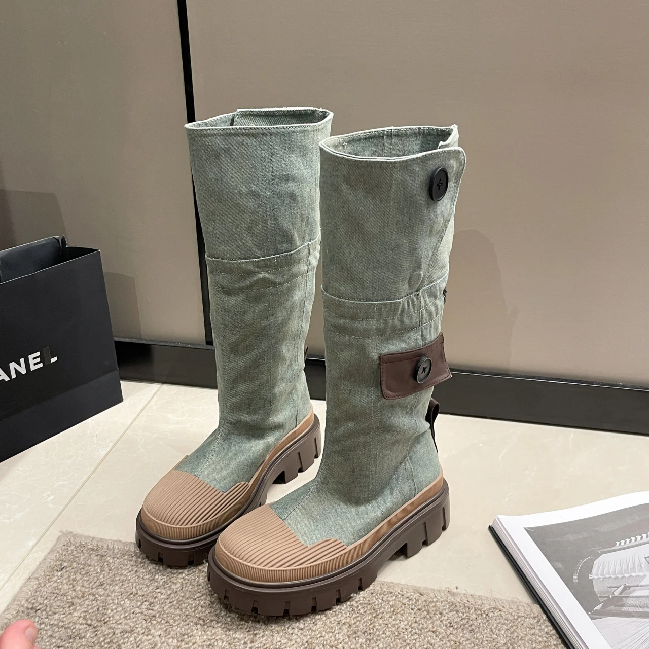 Новые женские ковбойские ботинки 2023, модные облегающие ботинки, длинные сапоги до бедра, женская обувь, ботинки
Новые женские ковбойские ботинки 2023, модные облегающие ботинки, длинные сапоги до бедра, женская обувь, ботинки