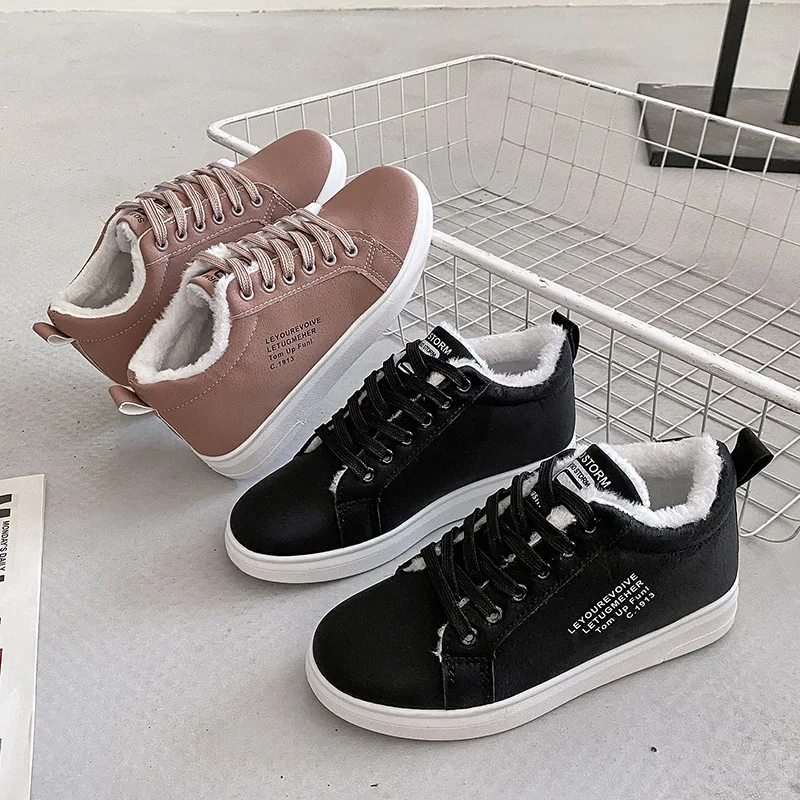 New Winter Women's Cotton Shoes Hot Sale Women's Vulcanized Shoes Fashion Women Comfortable Soft Warm Flats Zapatos Para Mujeres
New Winter Women's Cotton Shoes Hot Sale Women's Vulcanized Shoes Fashion Women Comfortable Soft Warm Flats Zapatos Para Mujeres