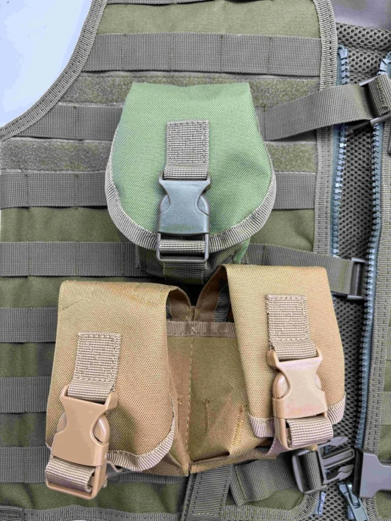 500D тактическая сумка Гренада Molle прочная Одиночная и двойная сумка материал прочность для гранатометов страйкбольных аксессуаров журнал
500D тактическая сумка Гренада Molle прочная Одиночная и двойная сумка материал прочность для гранатометов страйкбольных аксессуаров журнал