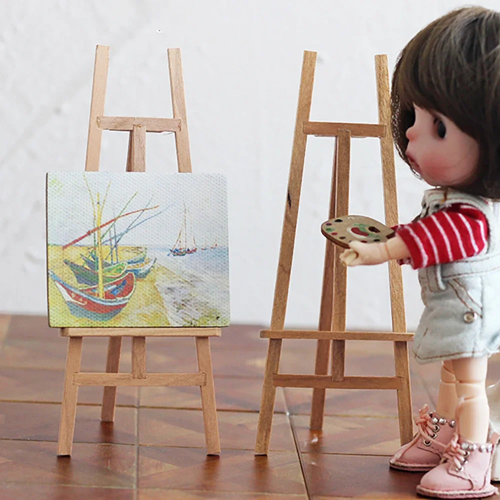 1Pcs 1/12 Doll House Accessories Miniature Wooden Easel Mini Rack for Painting Model Toy for Dollhouse Decoration OB11 bjd
1Pcs 1/12 Doll House Accessories Miniature Wooden Easel Mini Rack for Painting Model Toy for Dollhouse Decoration OB11 bjd