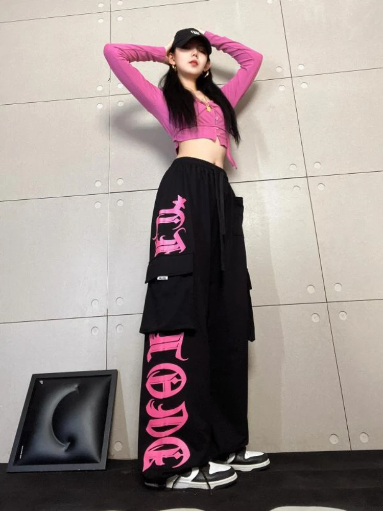 ADAgirl Pink Print Cargo Pants Women Y2K Vintage Baggy Wide Leg High Waist Sweatpants Streetwear Casual Hip Hop Straight Bottoms
ADAgirl Pink Print Cargo Pants Women Y2K Vintage Baggy Wide Leg High Waist Sweatpants Streetwear Casual Hip Hop Straight Bottoms