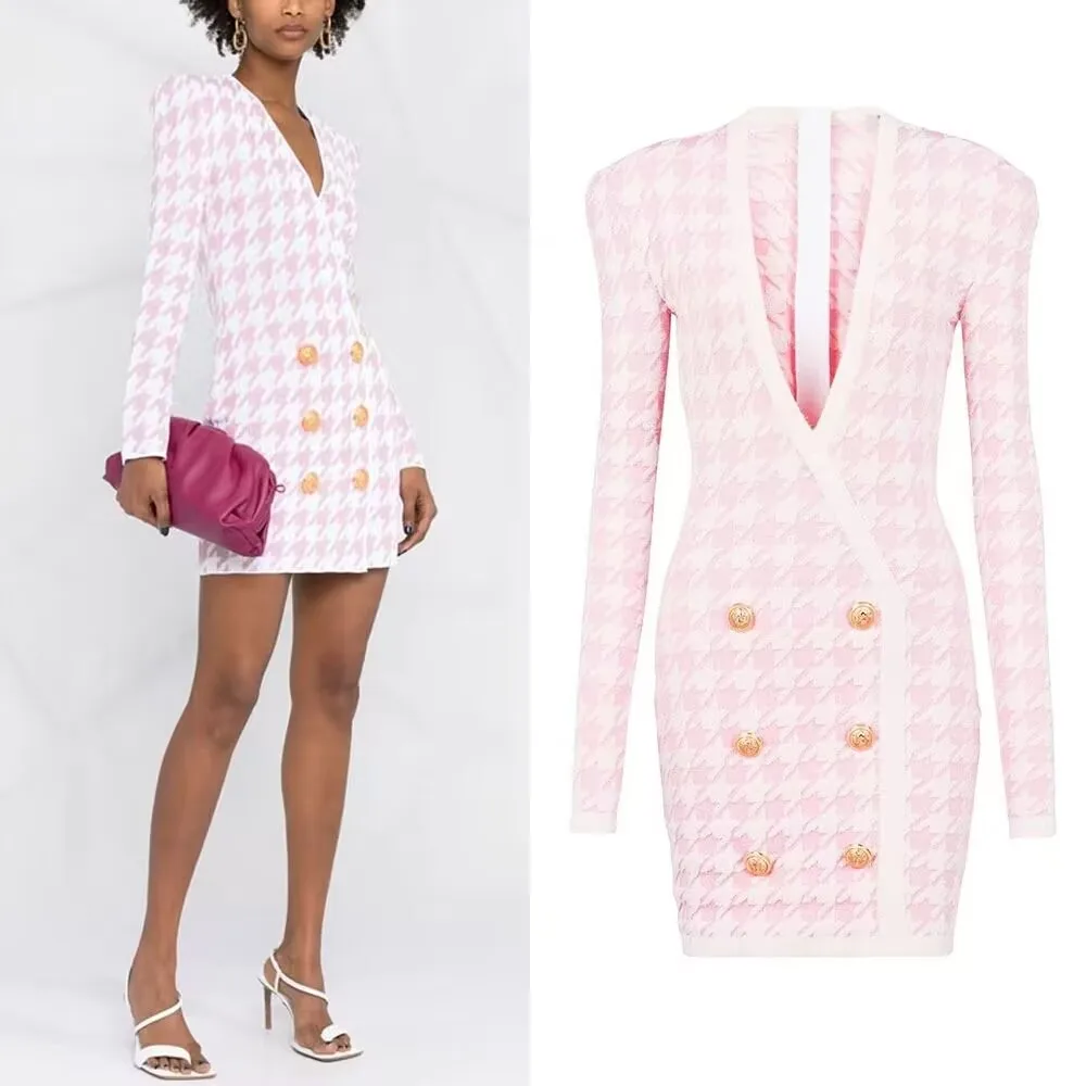 Autumn 2022 European And American Stars New V-neck Metal Button Thousand Bird Jacquard Knitted Long Sleeve Women's Dress
Autumn 2022 European And American Stars New V-neck Metal Button Thousand Bird Jacquard Knitted Long Sleeve Women's Dress